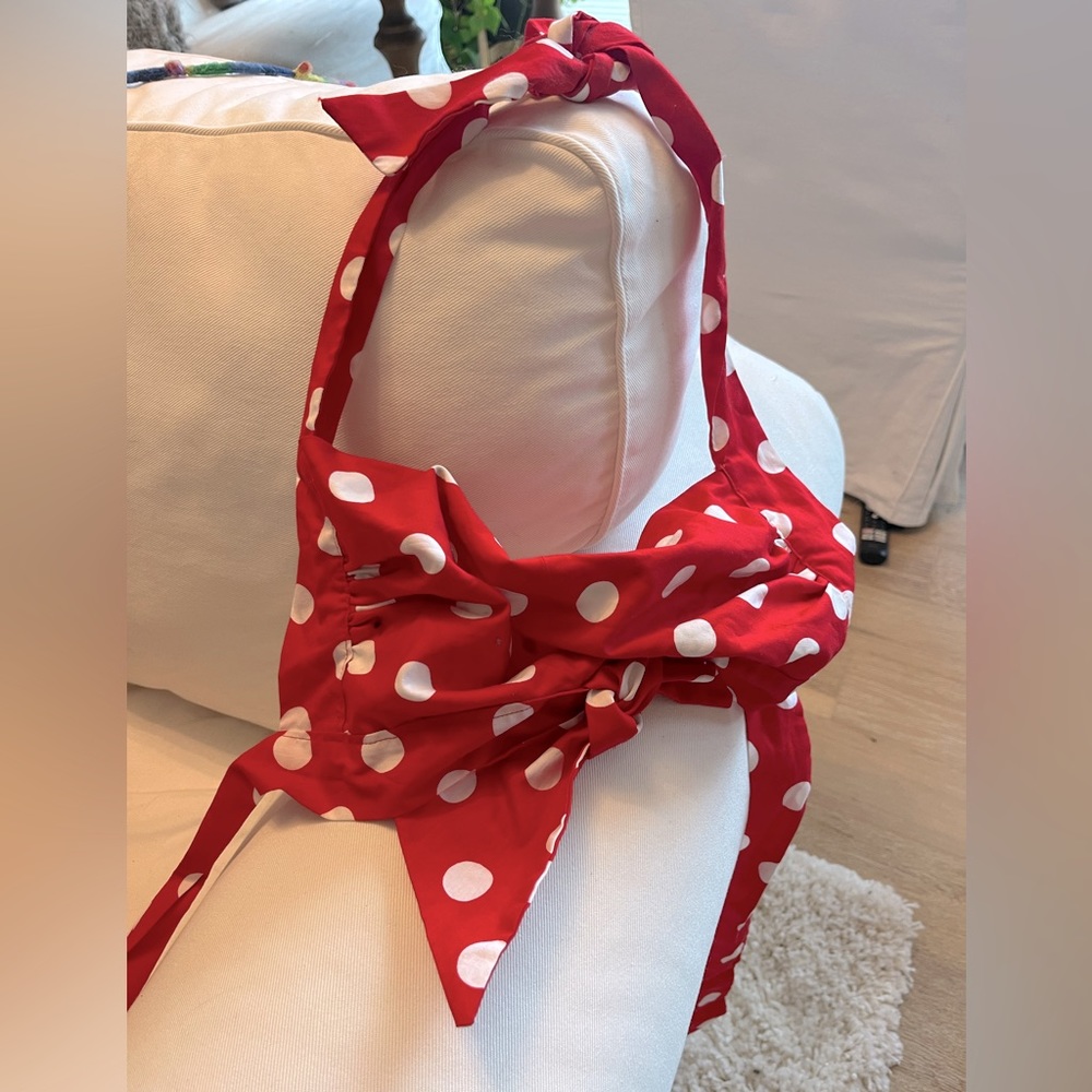 Reversible crop top polka dots